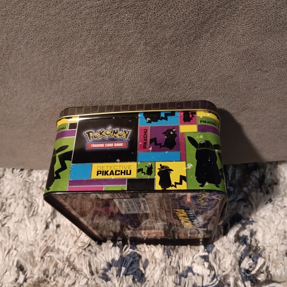 Pokemon Detective Pikachu Black and Yellow Tin - Picture 7 of 7